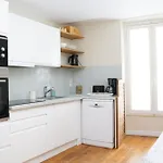 아파트 Exigehome-luxury Flat With 3 Bedrooms, Terrasse In Downtown 베흑사이으
