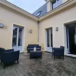Exigehome-luxury Flat With 3 Bedrooms, Terrasse In Downtown 아파트 베흑사이으