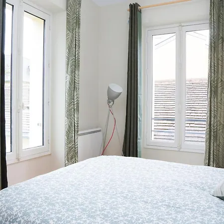 Exigehome-luxury Flat With 3 Bedrooms, Terrasse In Downtown Διαμέρισμα *