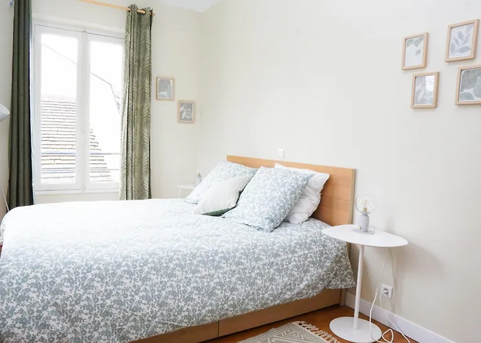 Exigehome-luxury Flat With 3 Bedrooms, Terrasse In Downtown * 베흑사이으