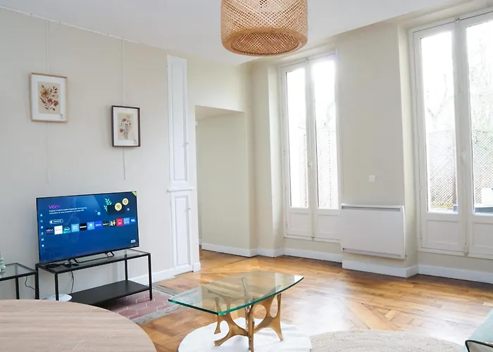 Exigehome-luxury Flat With 3 Bedrooms, Terrasse In Downtown 아파트 베흑사이으