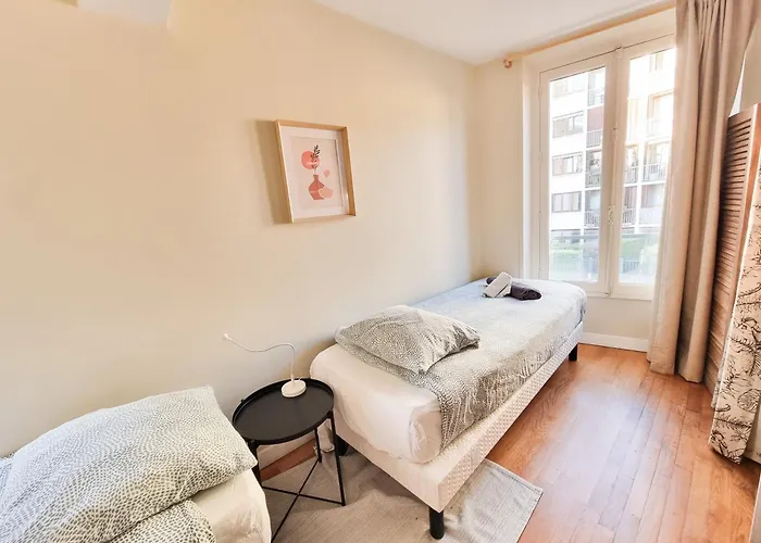 Exigehome-luxury Flat With 3 Bedrooms, Terrasse In Downtown * 베흑사이으